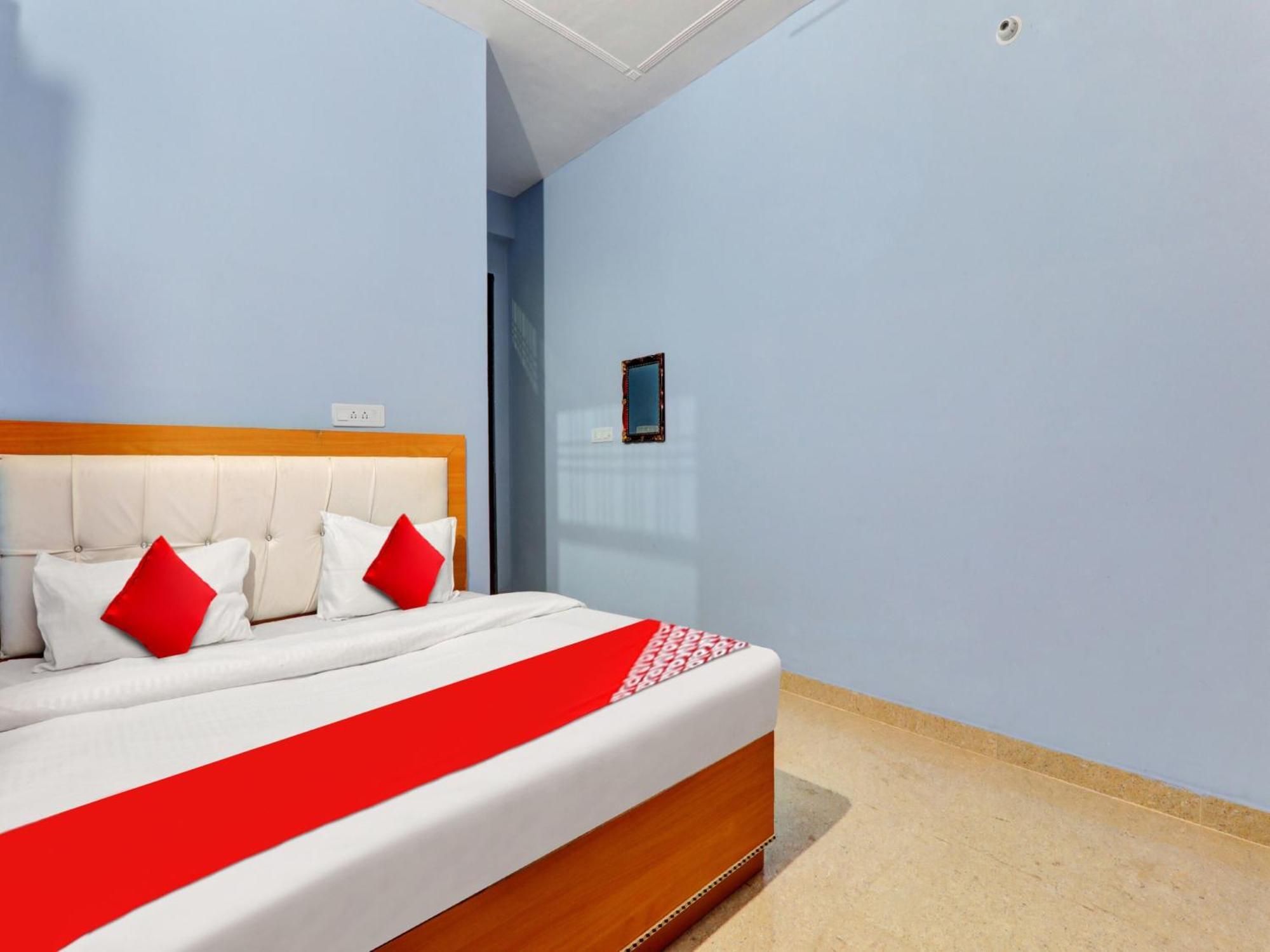 Hotel O Aradhya Galaxy Bhauli Екстериор снимка